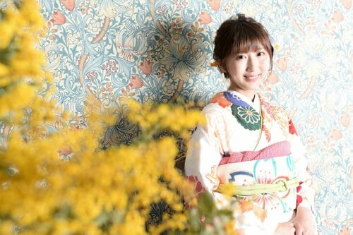 成人式フォトをキレイに撮ってくれるのは富山県ならブライダルハウスひまわり
