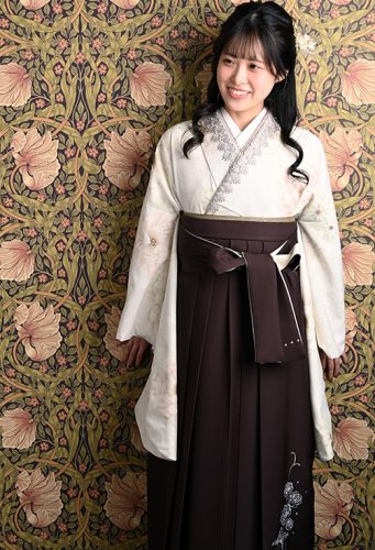 卒業式の袴茶色のレンタル